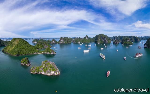 Highlights of Northern Vietnam 5 Days 4 Nights Halong Bay 01
