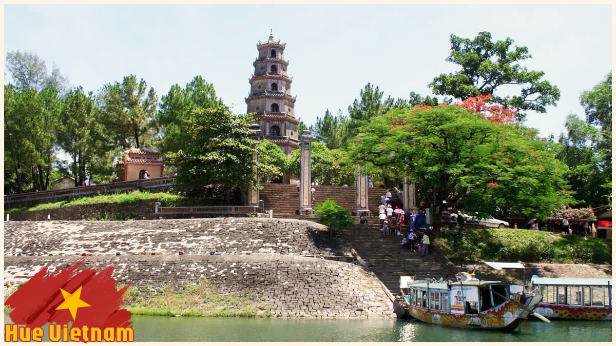 Hue Vietnam - Thien Mu Pagoda
