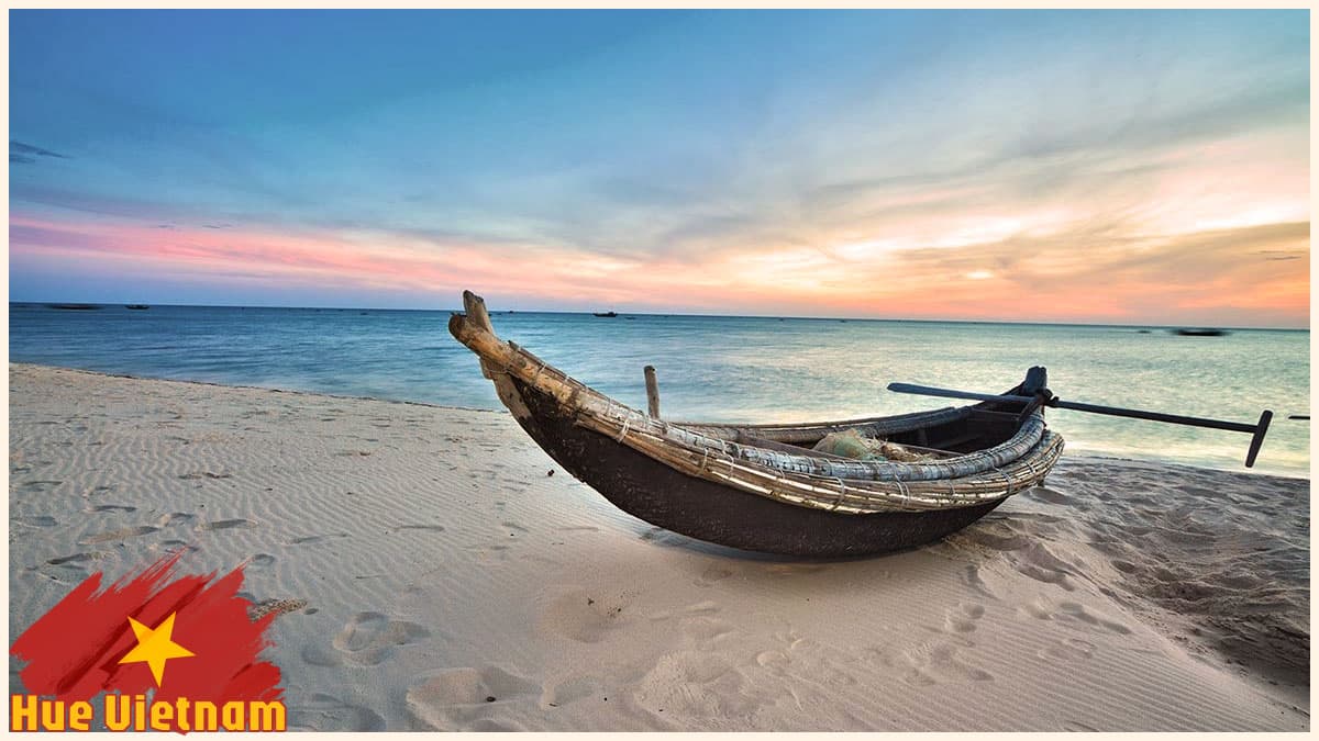 Hue Vietnam - Thuan An Beach