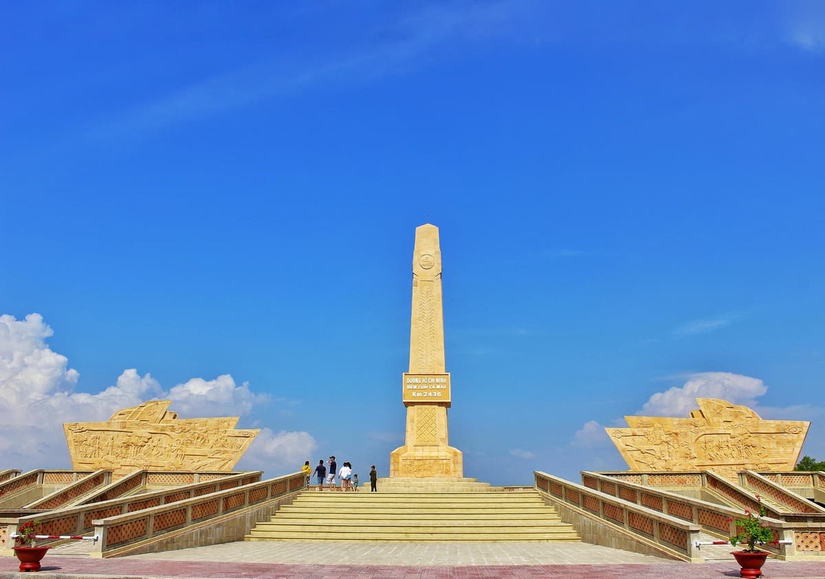 Where to go in Ca Mau Cape: Ho Chi Minh Road – Ca Mau end point landmark