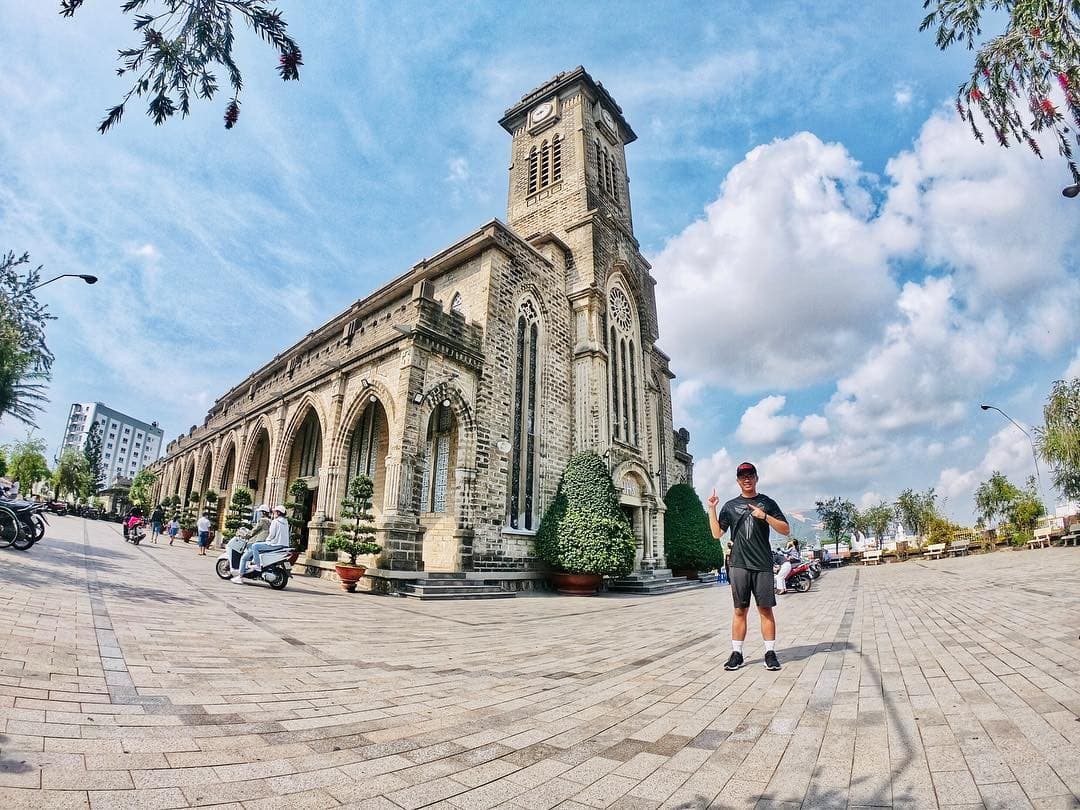 Nha Trang Mountain Church offers picturesque photo opportunities with its European castle-like appearance