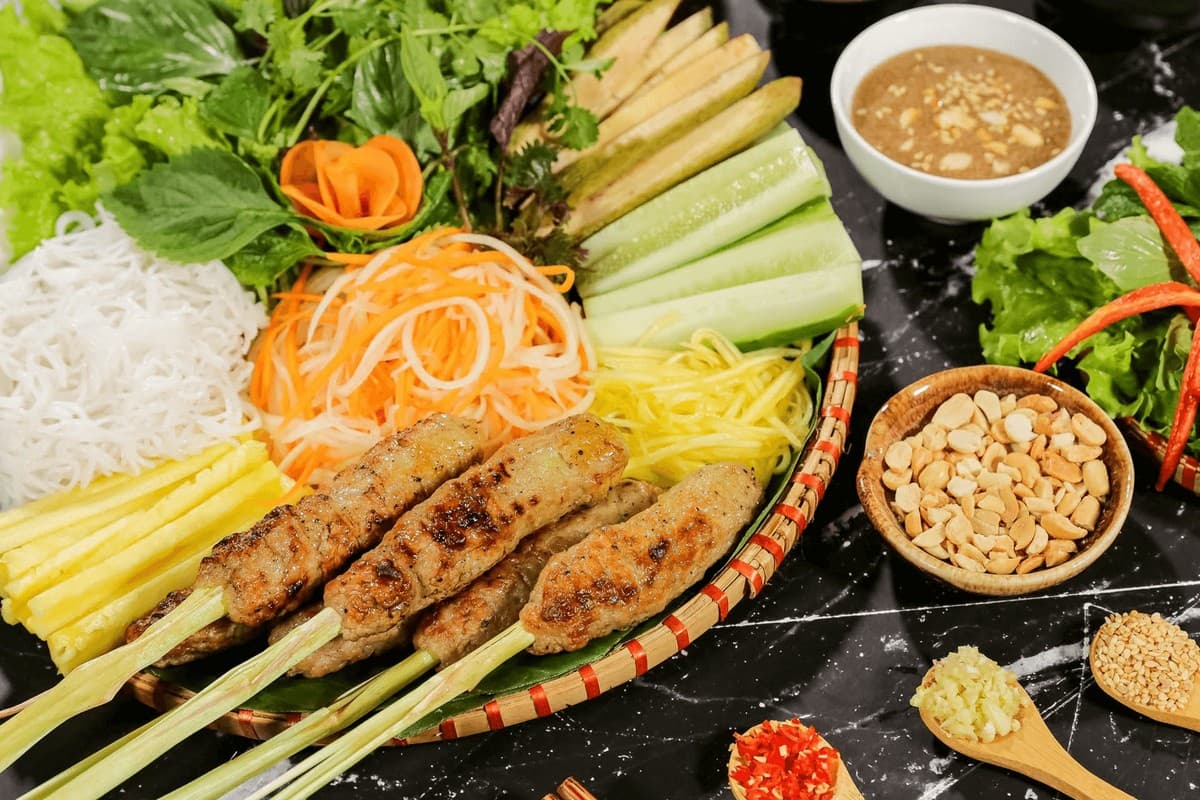 Hue Travel Guide: Must-Try Local Food - Nem Lui
