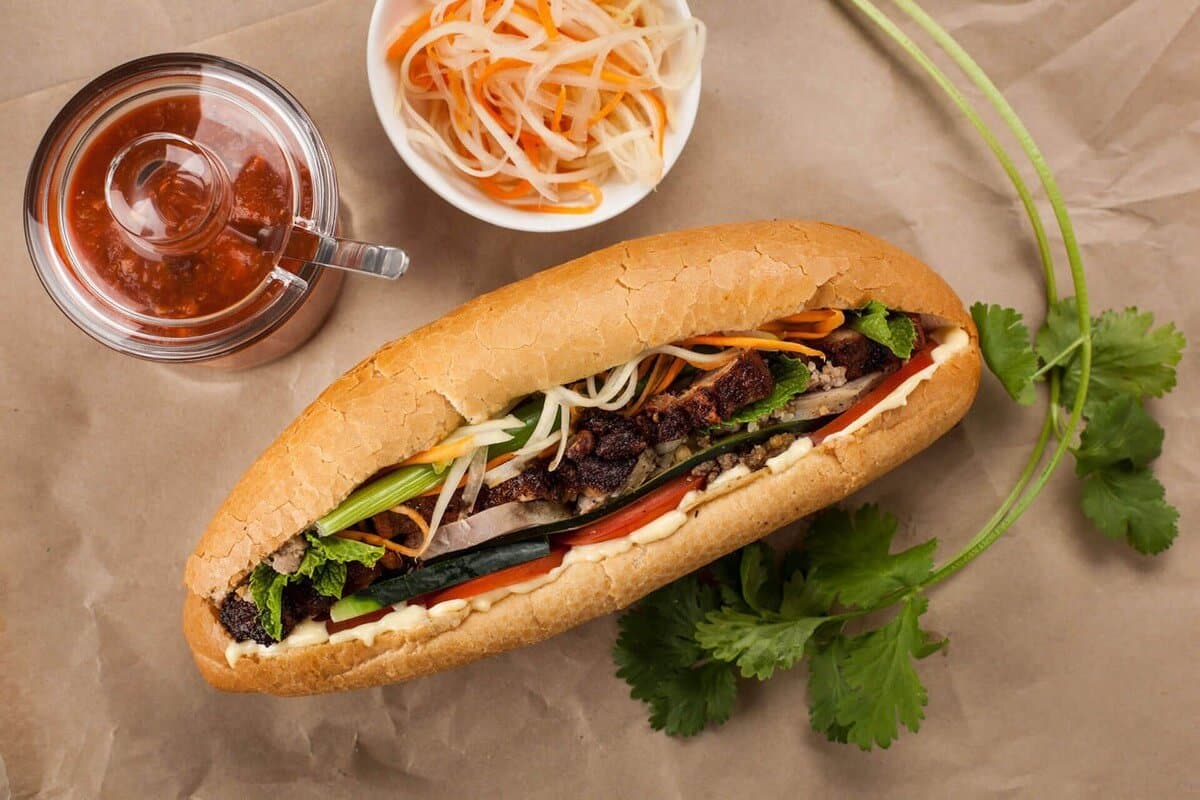 Hanoi Travel Guide: Local Food in Hanoi - Banh Mi