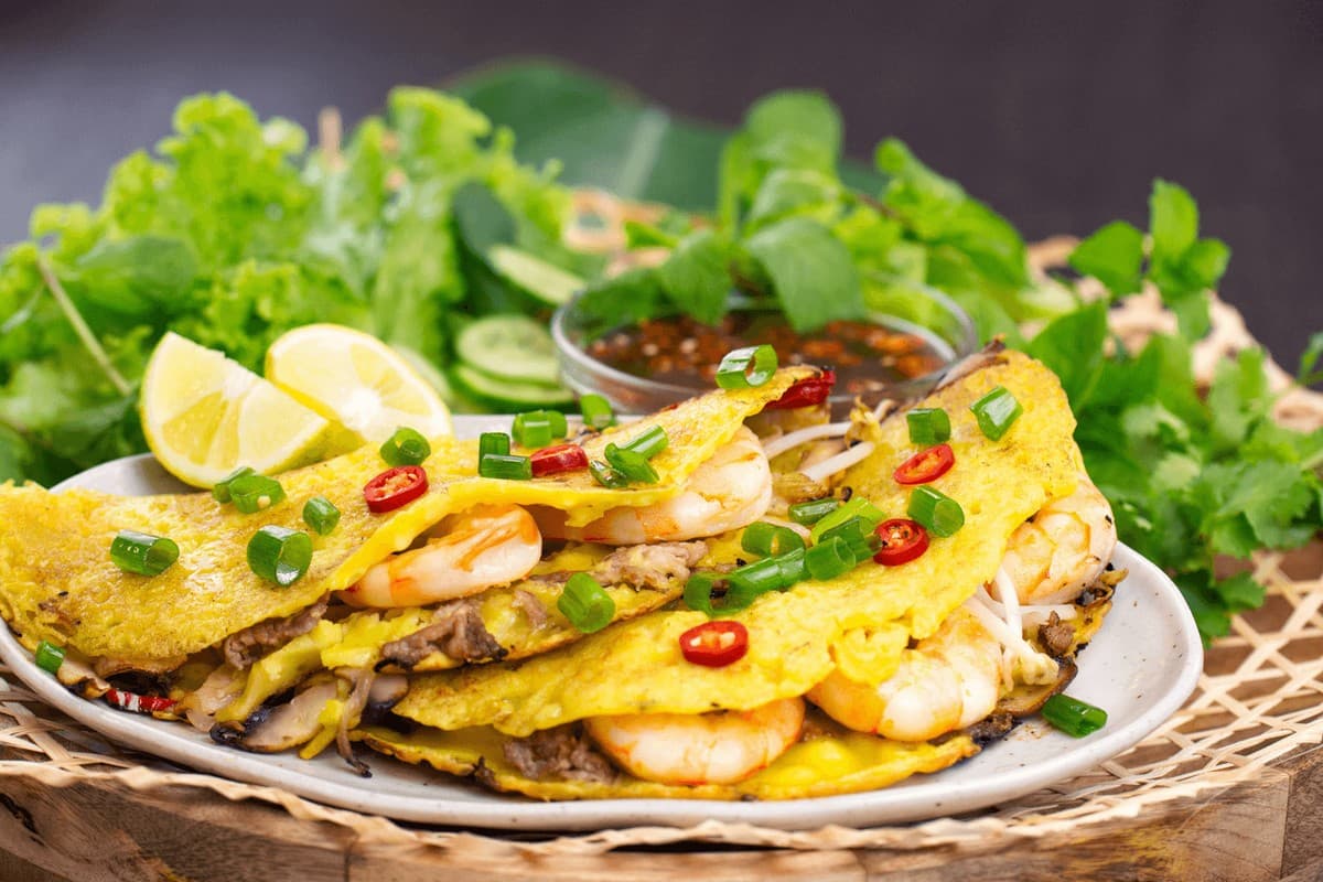 Saigon Travel Guide: Must-Try Local Food - Banh xeo