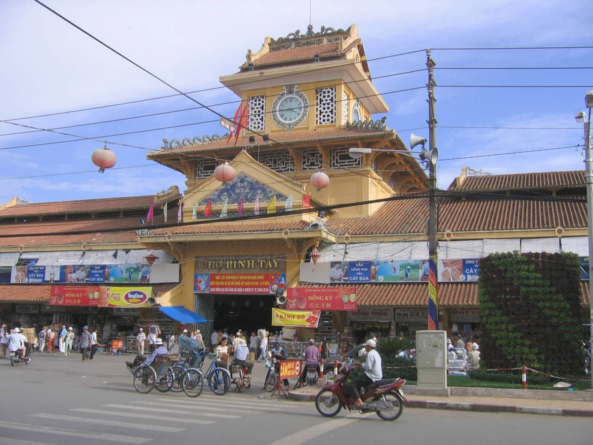 Saigon Travel Guide: Top-Rated Destinations - Binh Tay Market (Cho Lon)