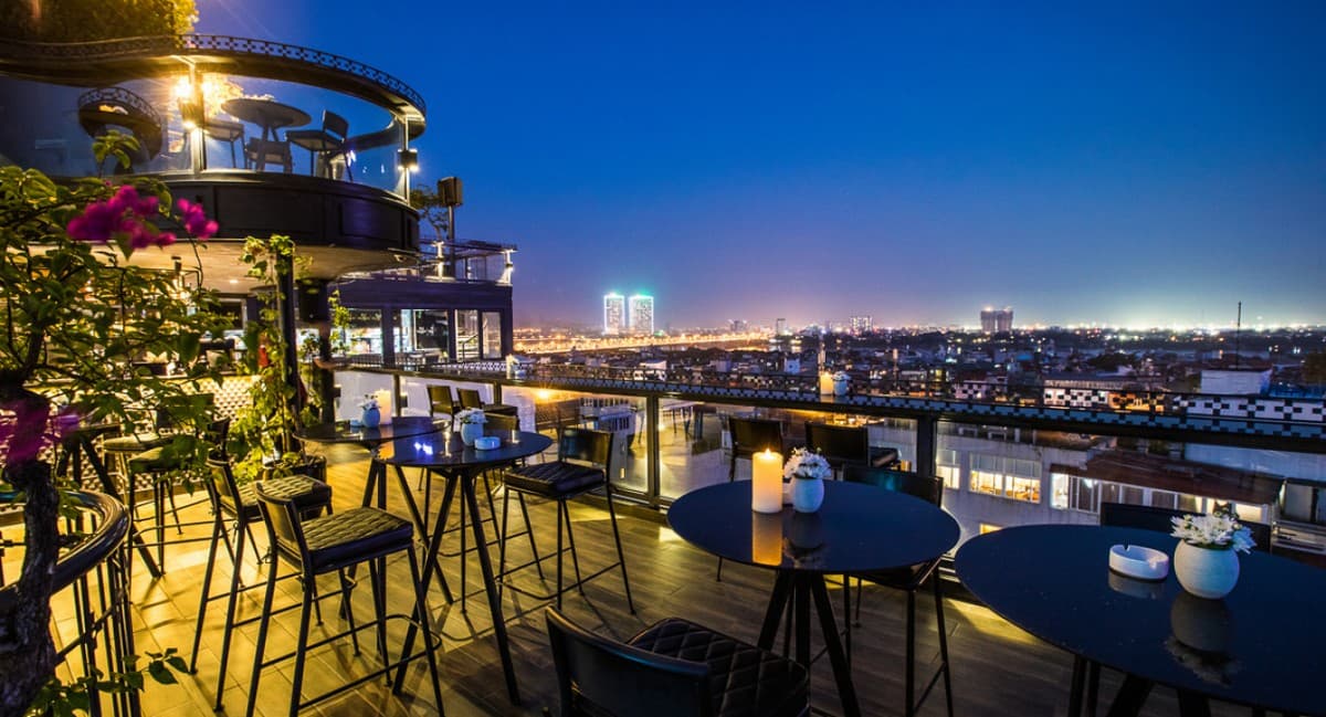 Things to do in Sapa at night: Rooftop bars and cafes with a view