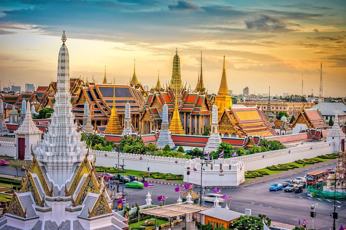 Thailand Travel Guide: Top Tourist Attractions - The Grand Palace