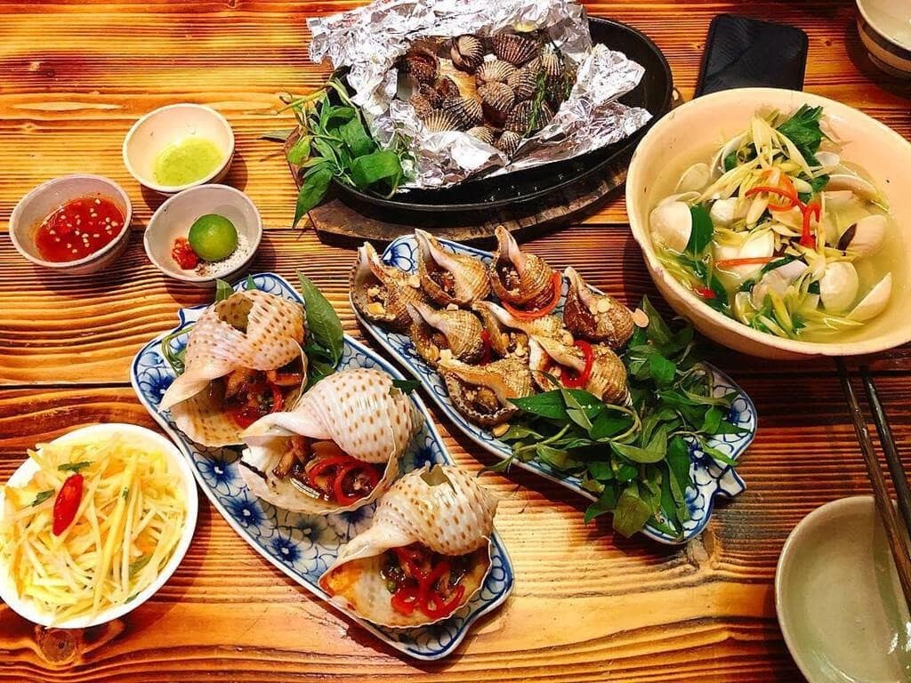 Things to Do in Nha Trang - Taste the Fresh Seafood in Nha Trang