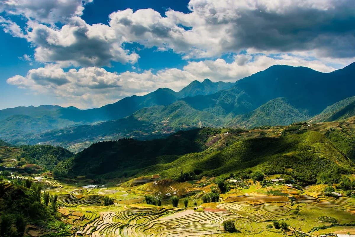 Tourist Attractions in Sapa - Muong Hoa Valley