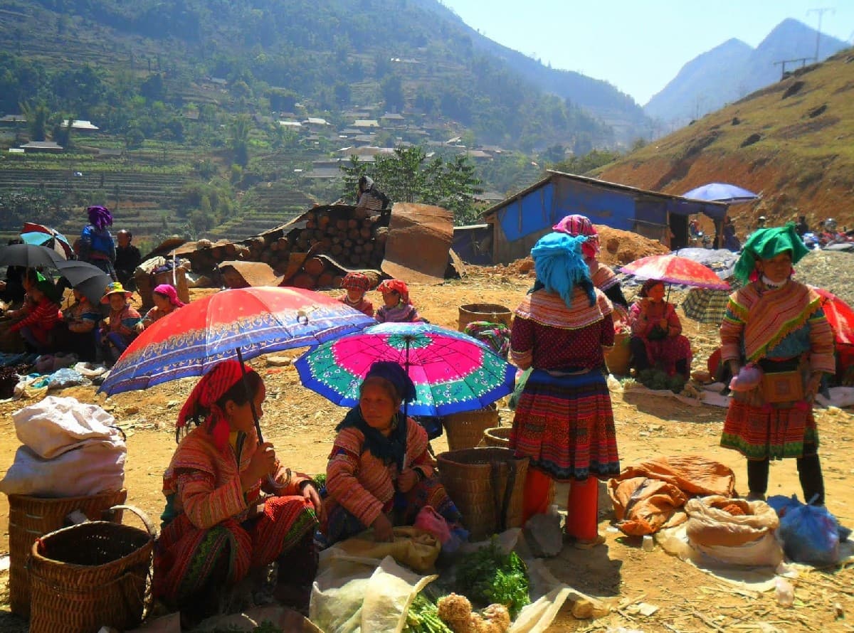 Sapa Valley A corner of Can Cau Market in Si Ma Cai Valley