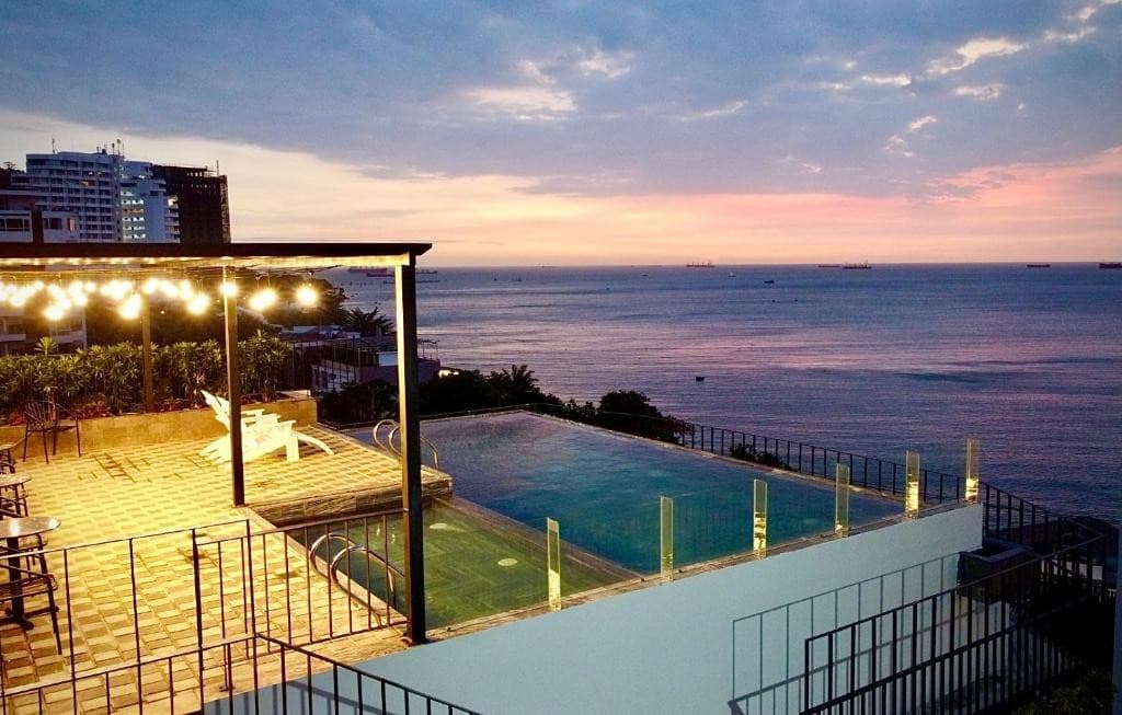 Vung Tau Accommodation Fati Boutique Hotel & Apartment Rooftop