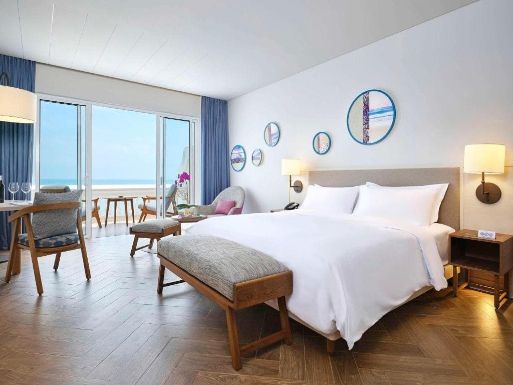 Vung Tau Accommodation Mercure Vung Tau Resort Room Sea View
