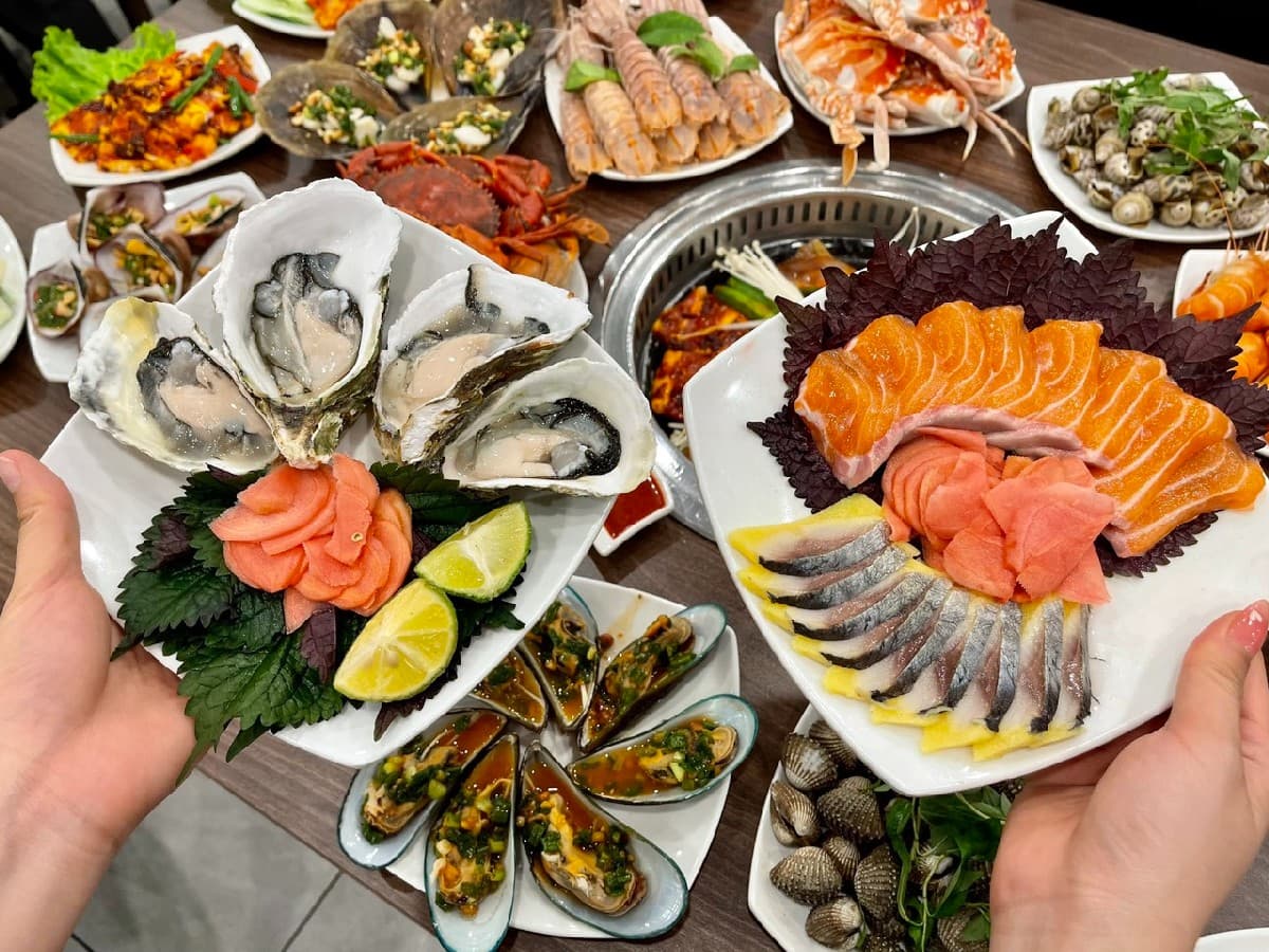 Delicious seafod at Sam Son Beach Vietnam