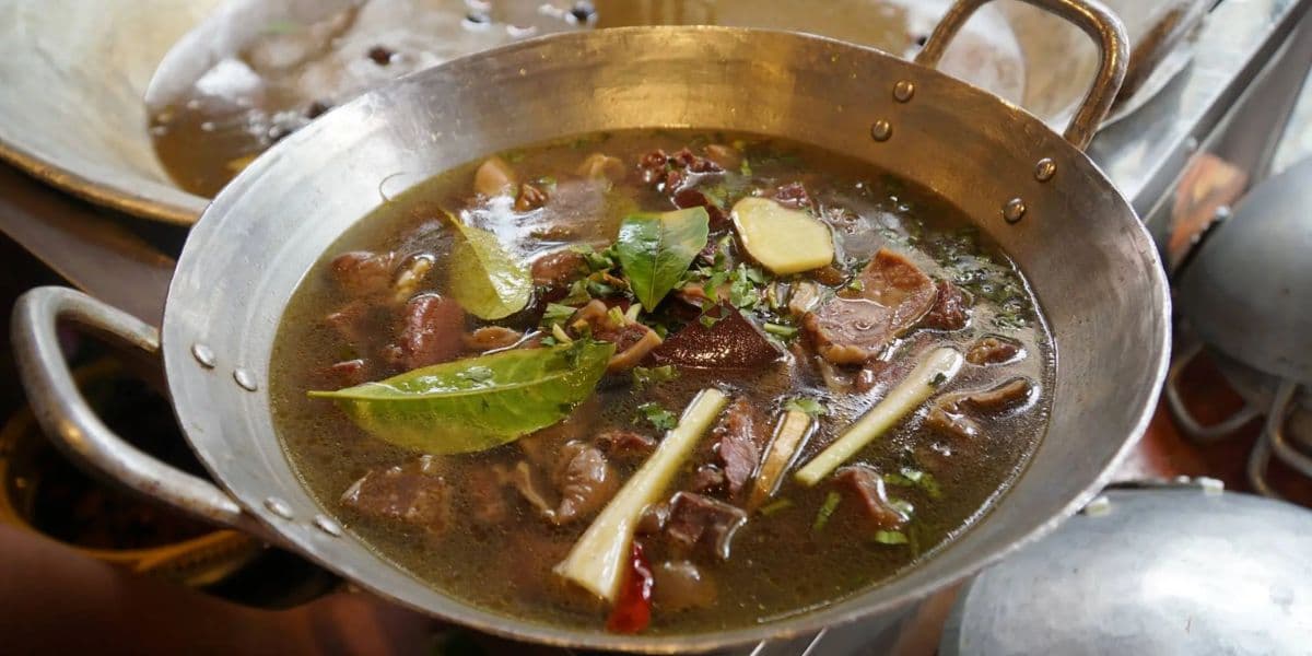 Local Eateries and Hidden Gems: Where to Taste Thang Co