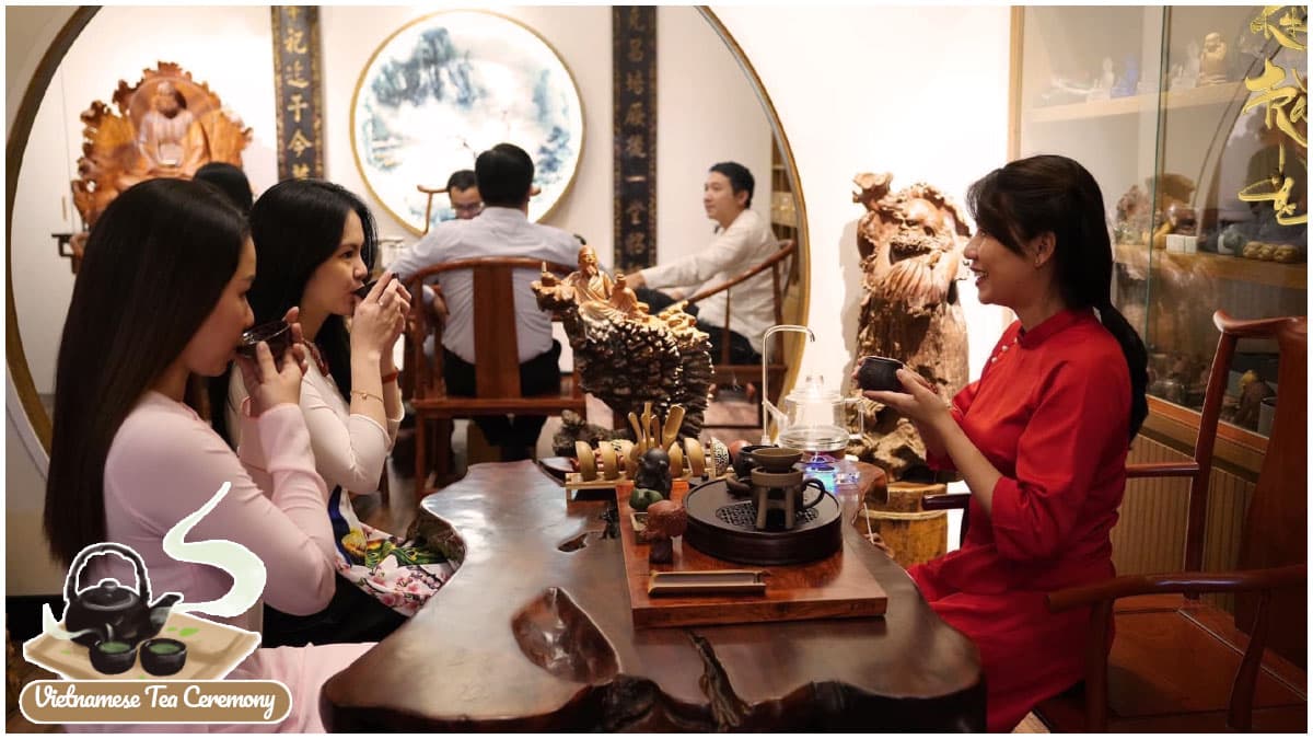 Experience the Vietnamese Tea Ceremony