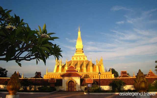 Explore Laos 7 Days 6 Nights Vientiane Pha That Luang Vientiane