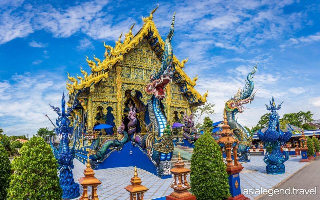 Highlights of Thailand 8 Days 7 Nights Chiang Rai Blue Temple