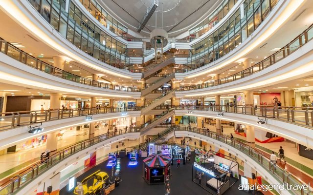 Kuala Lumpur 1 Utama Mall