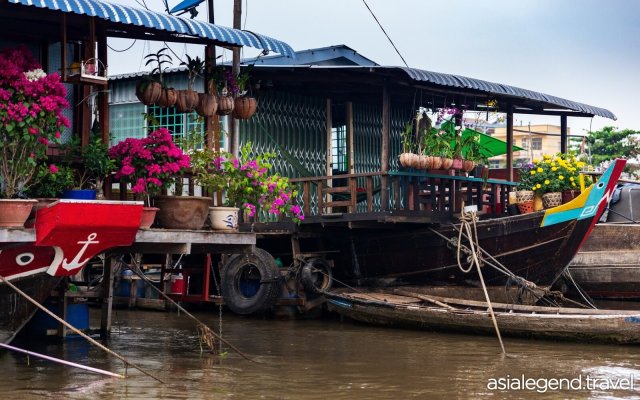 Vietnam Essential Tour 7 Days 6 Nights Mekong Delta Stilt House