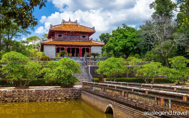 Vietnam Exotic Tour 12 Days 11 Nights Hue Mausoleum of Emperor Minh Mang
