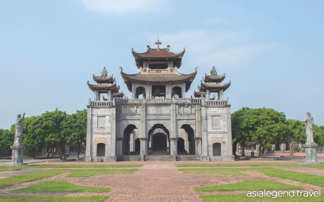 Vietnam Pilgrimage Package Indochina Heritage 17 Days 16 Nights Phat Diem Stone Church