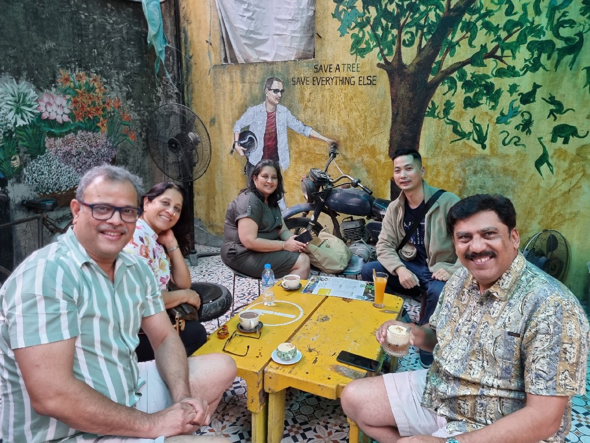 Hanoi – Sapa – Halong Bay – 6 Days 5 Nights Hanoi Coffee