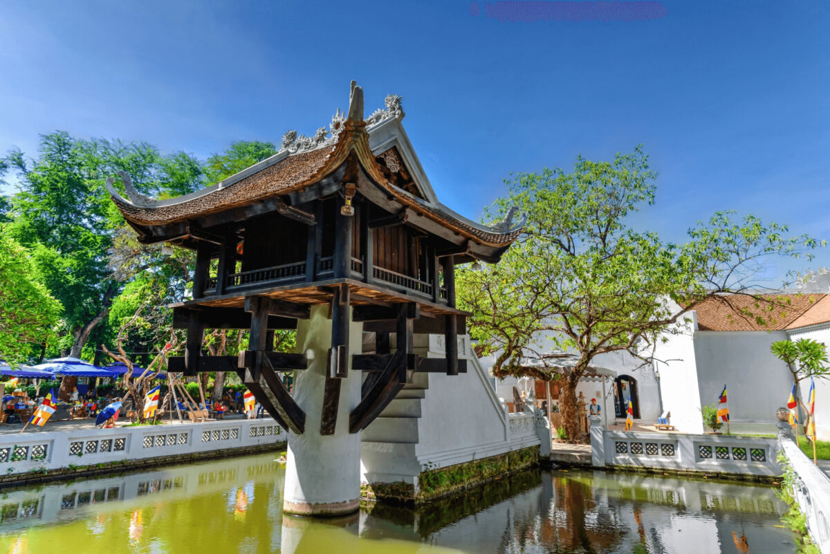 Tourist Attractions in Hanoi: One Pillar Pagoda