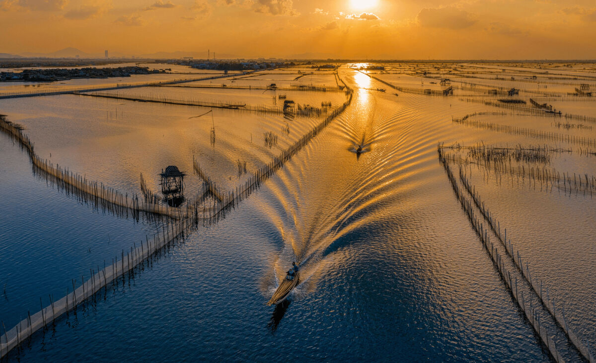 Hue Vietnam attractions - Tam Giang Lagoon