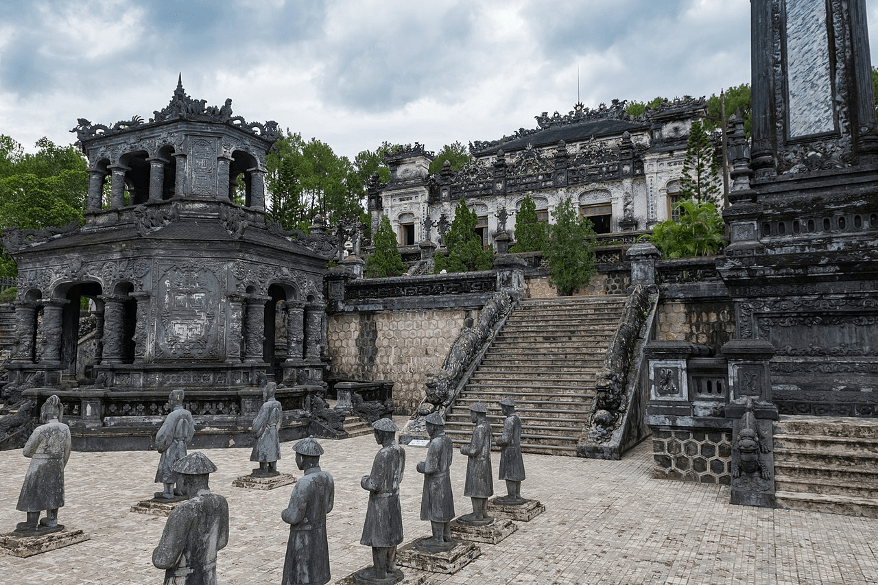 Hue Vietnam attractions - Tombs of Nguyen Dynasty Kings