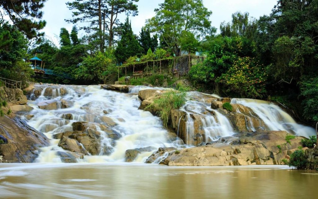 Da Lat Description - Cam Ly Waterfall