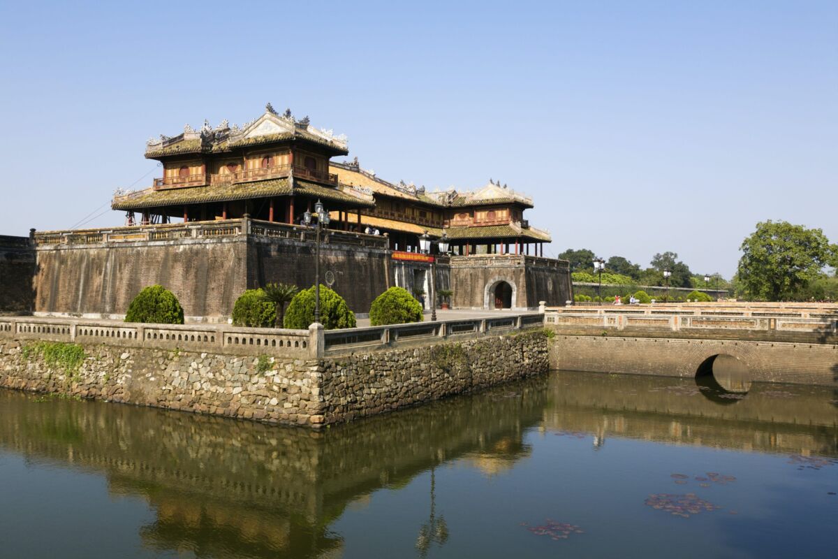 Hue Description - The Imperial Enclosure Hue