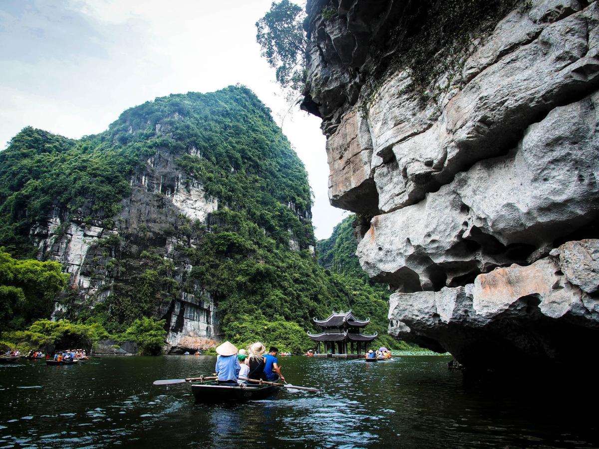 Ninh Binh Description - River