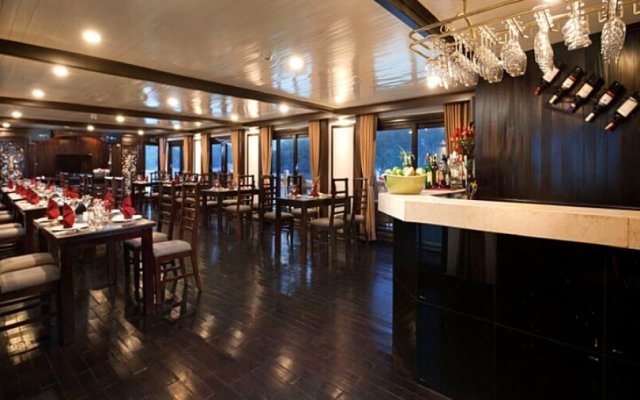 Aclass Stellar Cruise Restaurant