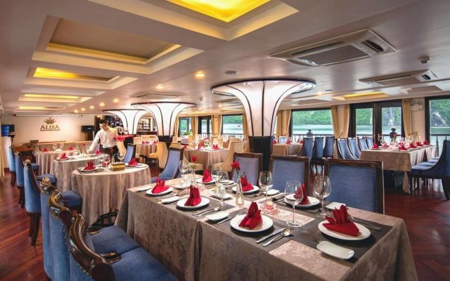 Alisa Premier Cruise Luxurious Restaurant