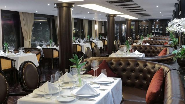Ambassador Cruise Restaurant Table Set Up