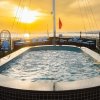 Amethyst Cruise Emerald Jaccuzzi Pool
