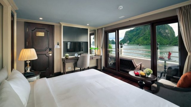 Athena Luxury Cruise Suite with Breathtaking Sea View