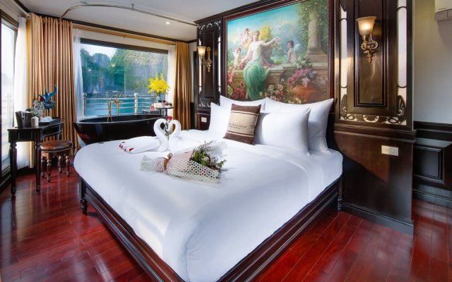 Athena Royal Cruise Suite with Honeymoon Decor