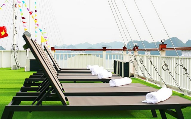 Calypso Cruise Comfortable Sunbathing Space on Sundeck