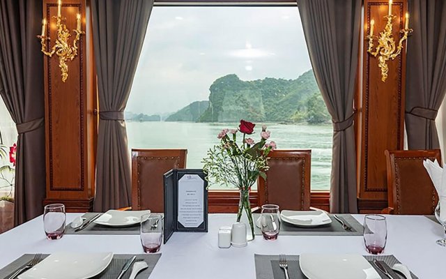 Calypso Cruise Ocean View of Elegant Restaurant