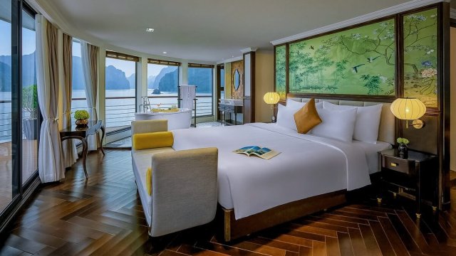 Capella Cruise Owner Suite