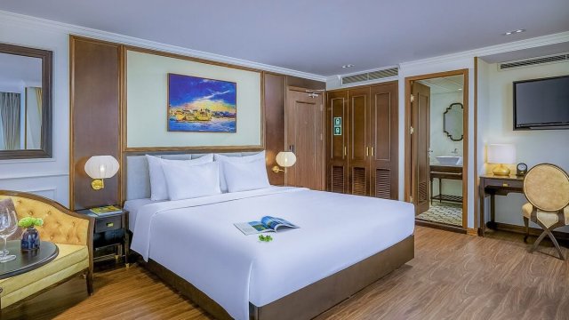 Capella Cruise Sky Family Suite Bedroom