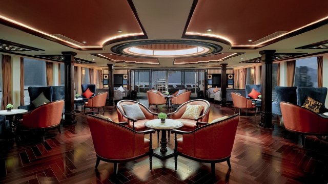 Capella Cruise Spirit of The Sea Lounge