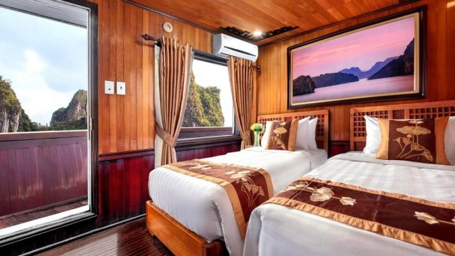 Cozy Bay Cruise Suite 2 Single Beds