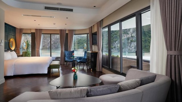 Elite of The Seas Cruise Observe The Scape of Ha Long Bay from The President Suite