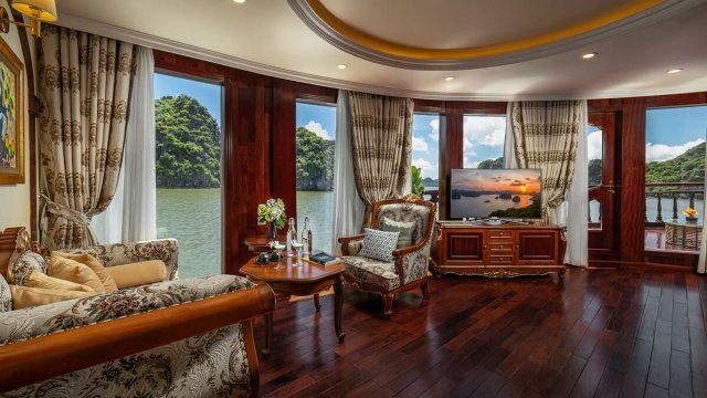 Emperor Cruise Suite Royal Design with Elegant Furniture