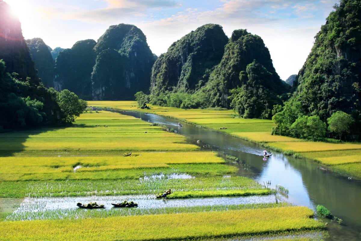 The stunning natural landscape acts as a crucial driver for the thriving growth of Trang An tourism