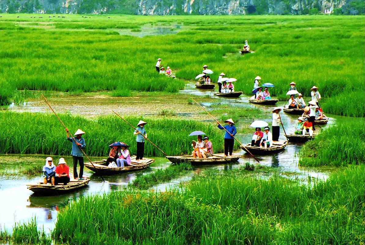 Where to go in Trang An Vietnam: Hoa Lu special use forest
