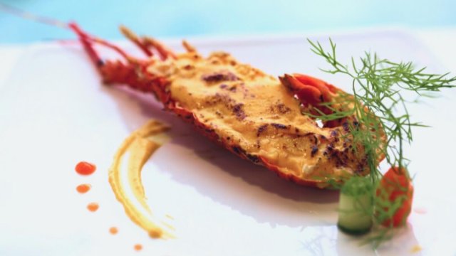 Halong Catamaran Cruise 5 star cuisine lobster
