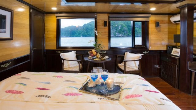 Hera Cruise 5 Star Luxurious cabins